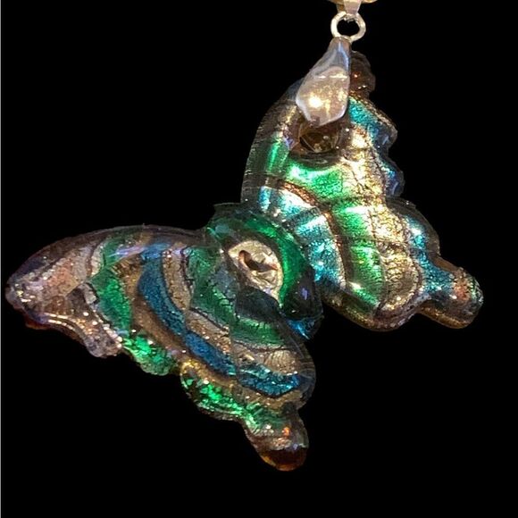 Iridescent glass butterfly pendant necklace pink blue green metallic cords - Picture 4 of 6